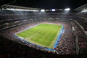 2026世界杯官网-跨时空对决，德罗巴哈登激战40分钟，切尔西命运几何？